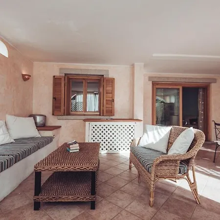 Bilocale Fillirea 4 *